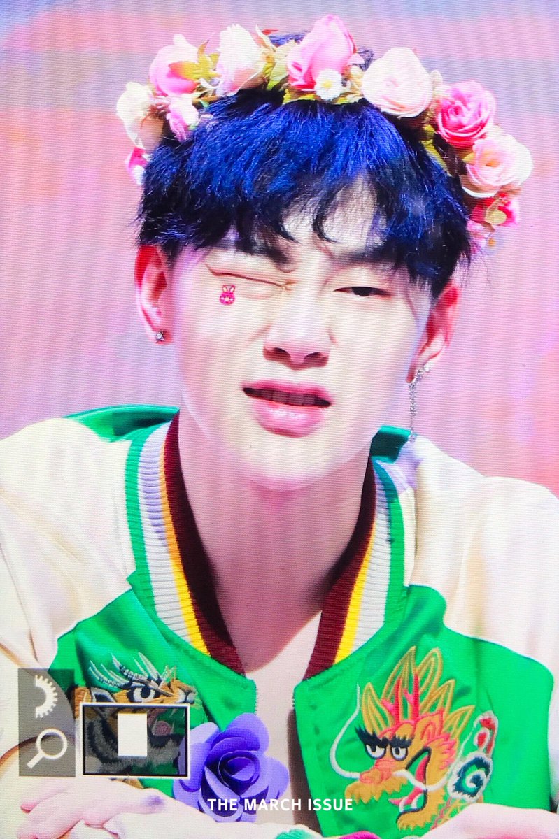 theMarchIssue97's tweet photo. 180128 #JBJ #권현빈
나의 꽃이야🌸🌸 https://t.co/UIqARN8xID