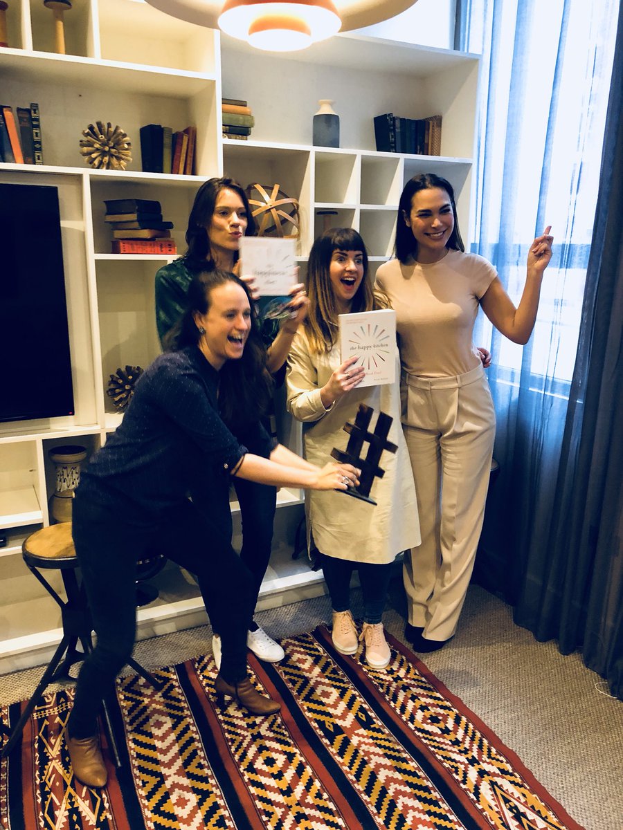 medbukey's tweet photo. @PsycologyAndMe @serenaopp @goodzing @TheHoxtonLDN @eQuooGame @lucysheridan @AliceMackintosh @PsycApps Video edit coming along very nicely for #FreshFitFest 😁🎬🎥
@WomensHealthMag @HuffPostWomen @voguemagazine @ELLEUK @GraziaUK @Oprah there are some great @GirlBoss #WomenEntrepreneurs here to interview with great #HealthTips on #MentalHealth #Nutrition & #Diet
#JournoRequest https://t.co/UIYBSsu2le
