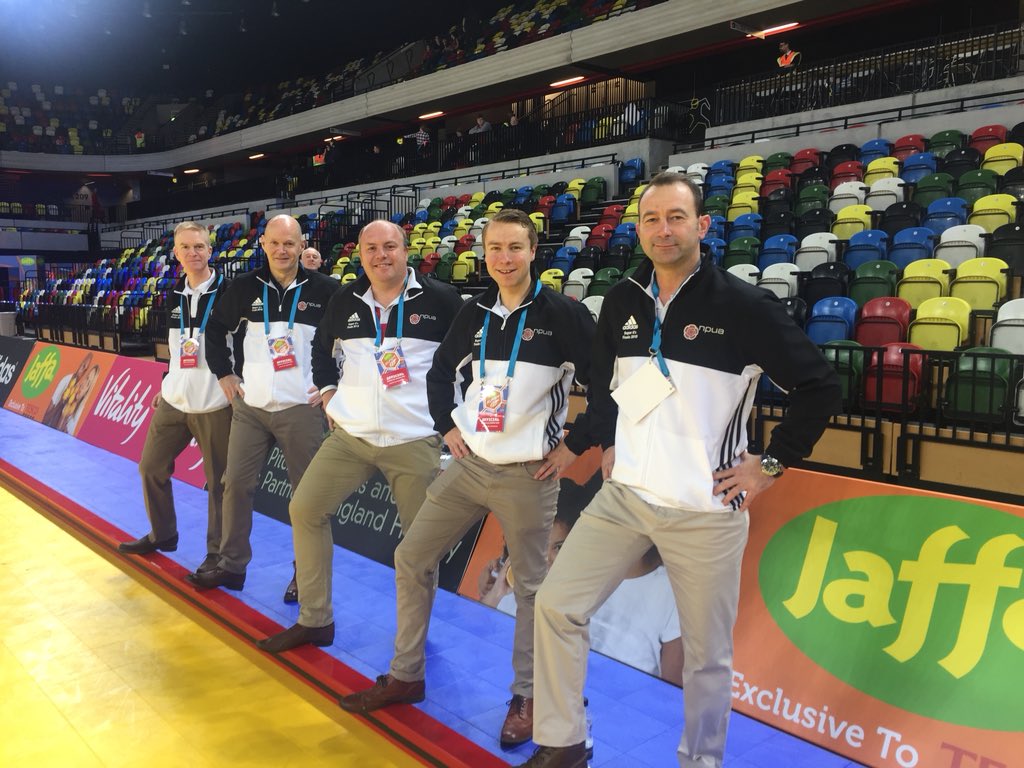 baz2756's tweet image. Home for the day... it’s game time. Good luck everyone @EnglandHockey @NPUAhockey #JaffaSuper6s #thecopperbox