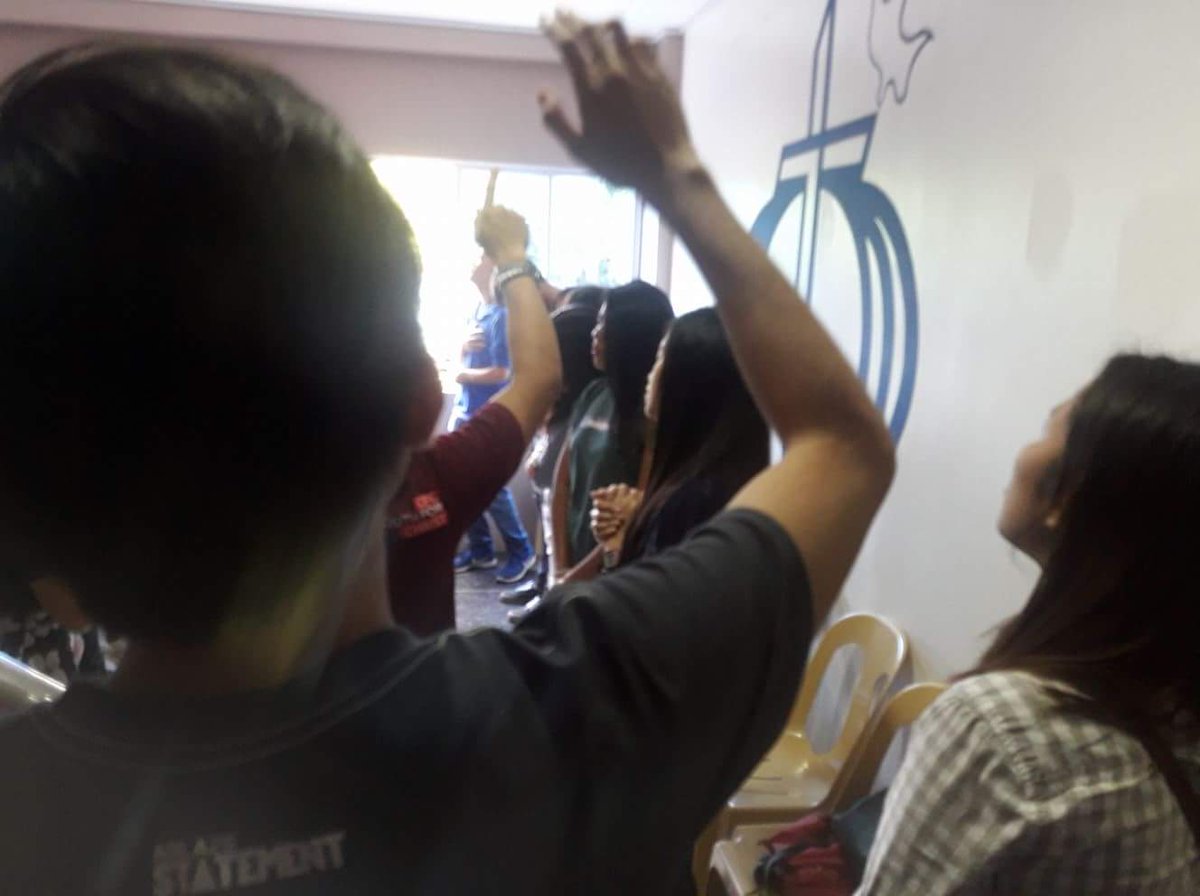 CampusBasedCebu's tweet photo. His promise of hope, healing, and love for our families 💓

#FamilyCulture
#CampusBased https://t.co/AatbO44tLN