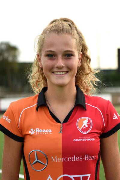 Hockeyster Jansen scoort bij debuut Oranje dlvr.it/QD2VPq
