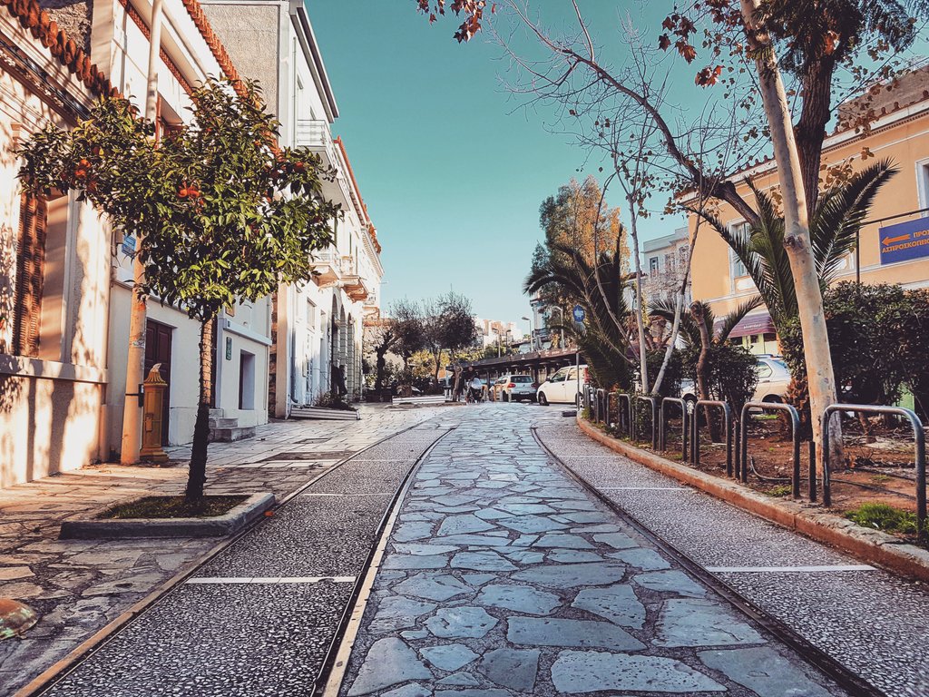 svitforyou's tweet photo. Walking around amazing #Thissio - a neighborhood of #Athens, #Greece full of beautiful street views, colorful corners and lots of mandarin trees☄📸🍊
_
#ThisIsAthens
#GreekBreak🇬🇷
#travel #travelblog #travelblogger #traveling #exploring #visitGreece
RT https://t.co/o9rOwr6efp
