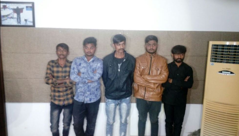 Rajkot police arrests six accused involved in bikes and car torching in Aajidam area on Saturday night. Sixth is a minor, that's why he is not in the picture.
