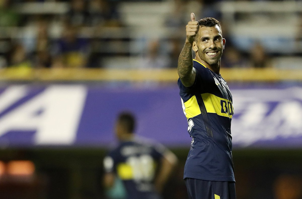 BocaJrsOficial's tweet photo. ¿Todo bien, Carlitos? 👍 https://t.co/G1Jgrid54J
