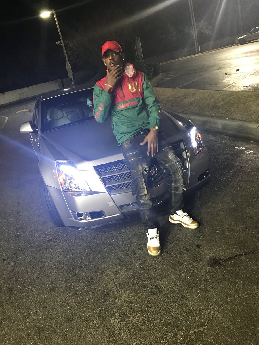 _kashh15's tweet photo. Ouuu I Got Em Mad My Fault 🤫💰✅ https://t.co/D99w0vdpuN