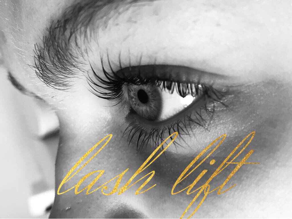 by_beckyessex's tweet photo. Lash lift and tint £30 #chelmsford based #essex #queenof #twittersisters #lvl #smartsocal https://t.co/Hg7X1Y1y3F https://t.co/FAkgghiSeM
