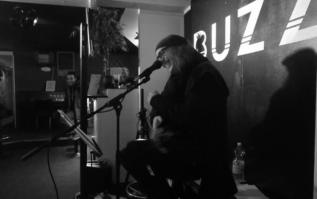 amorfolk's tweet photo. THANKS @thebuzzturku and all the people. It was a great joy to perform.
 @VisitTurku #ilmaiskeikat #livemusaa #turku #eläväämusaa #miesjakitara #kissmyturku #yamahaguitars #tchelicon #amor #Bose https://t.co/dgeY7UMvB1