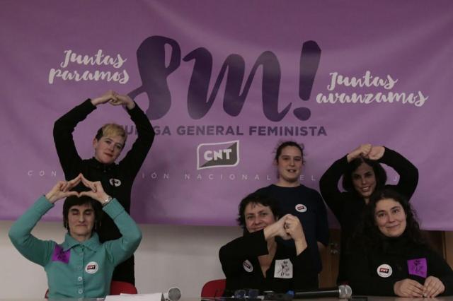 JUNTES PAREM, JUNTES AVANCEM! 8 DE MARÇ VAGA GENERAL FEMINISTA!!

#VagageneralFeminista #8MVagaFeminista

cnt.es/noticias/cnt-a…