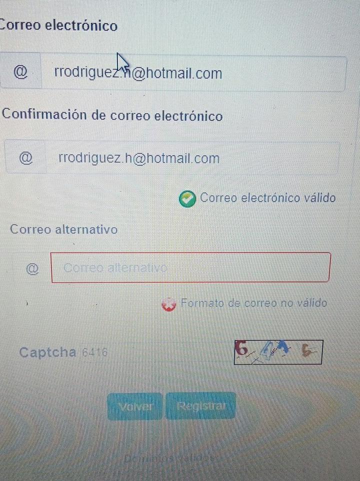 thebobi1's tweet photo. @TramiteVE Xq sale formato de correo no valido en el campo del correo alternativo si no he colocado ninguno https://t.co/lFD8Y08IR8