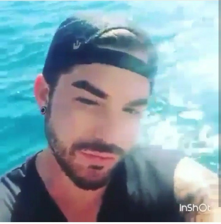 How about a cute selfie of <a href="/adamlambert/">ADAM LAMBERT</a>