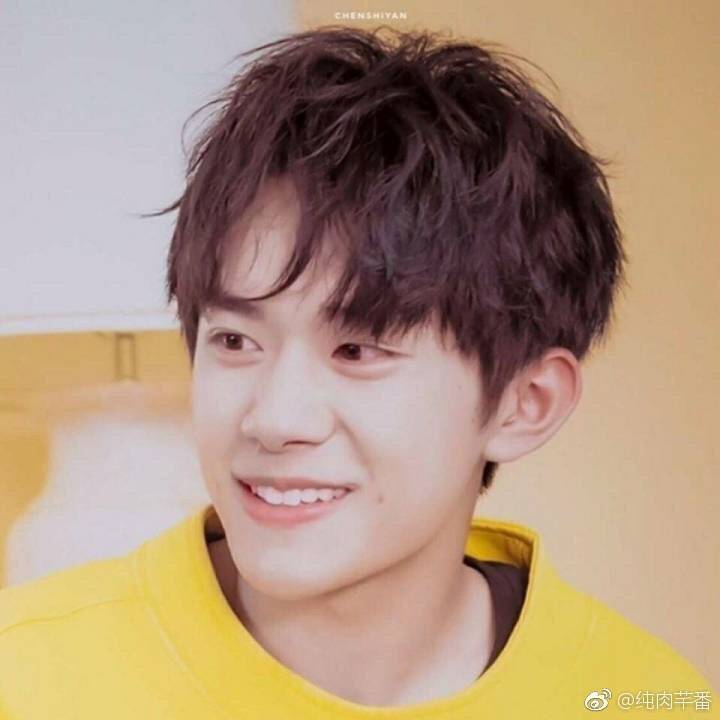 Yuen441's tweet photo. ❤❤❤My heart only beats for you.
#JacksonYeeGrammys2018 https://t.co/VfwaSYDlcC