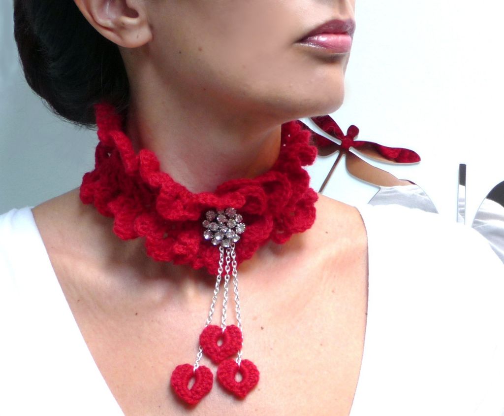 alexixela's tweet image. Tiny Hearts collar necklace!
.
.
.
#ixela #collarneckwarmer #heartnecklace #redheart   #crochetheart #iocomprosuetsy #fattoamanoconamore❤️ #gioielliartigianali #italiahandmade #italiasmartteam  #fattoamano #supporthandmade  #giftidea  #beunique #buyhandmade #fashionjewelry