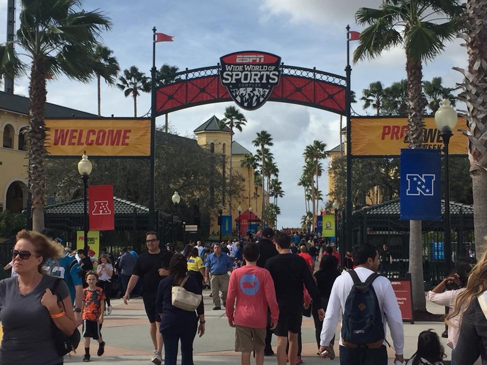 KyleEricDavis's tweet image. Kudos to the #NFL for all of their hard work in making this year's #ProBowl a great time for #football fanatics.