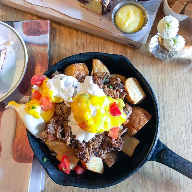 SmithToronto's tweet photo. If you're a big fan of our brunch, don't forget to reserve your tables for Winterlicious lunch or dinner until February 8th!🍴
Book here ➡️ https://t.co/Gt7UakplXg 

[ @kitchennomad ] https://t.co/JKQoOAByNA