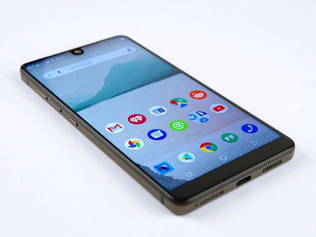 bringitorc's tweet photo. If you like iPhone X design but you hate its pricetag, then you should buy this phone 😉
"The Essential" is a leader in durability.
●4 GB RAM
●Great Camera
●Runs on the latest Qualcomm Snapdragon  835 processor 

#bio #bringitorc #tech #technology #mac  #phone #computer #apple https://t.co/89W070OU4o