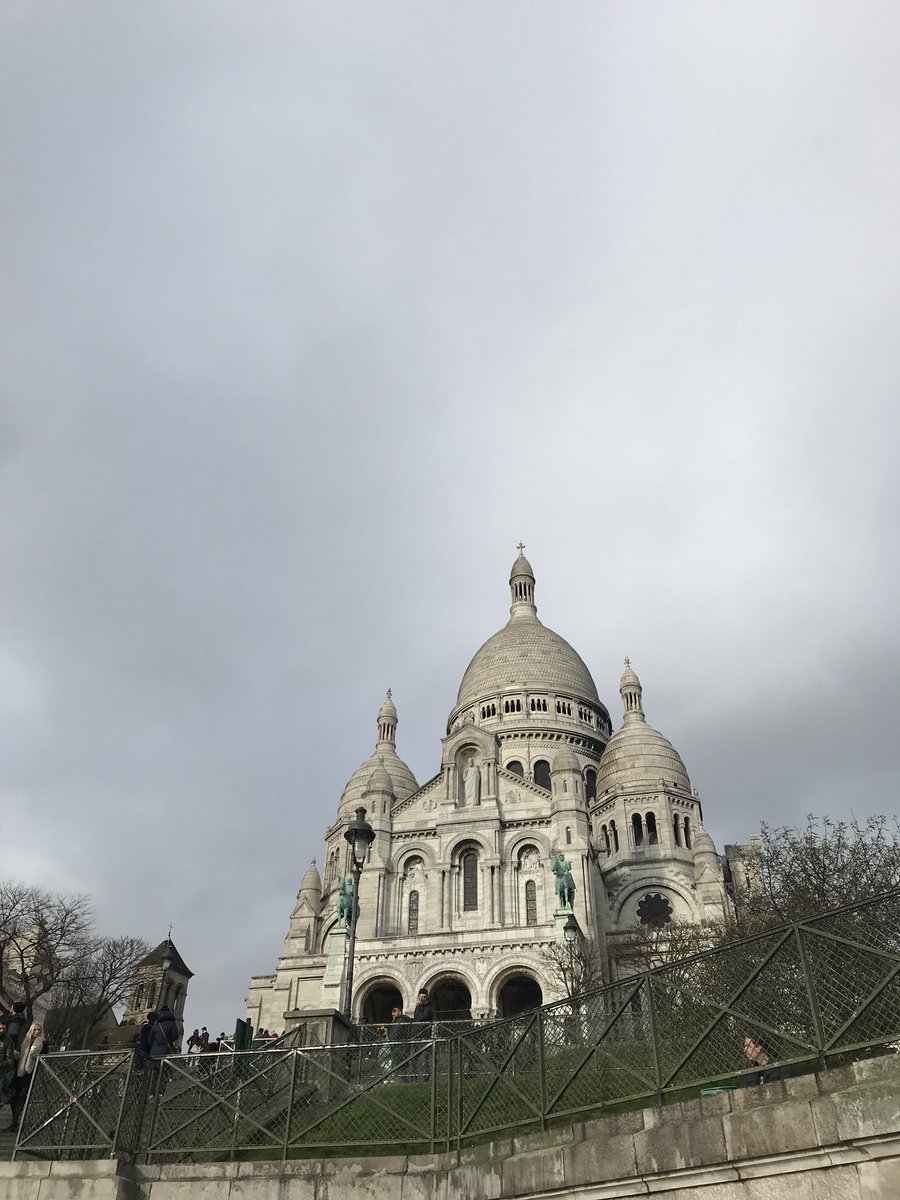 letsgotravel's tweet photo. Nothing short of iconic #SacréCoeur #Paris #Europe #views https://t.co/pRGq86QYQm