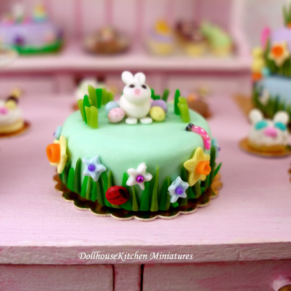 DollhouseK's tweet photo. Excited to share the latest addition to my #etsy shop: Dollhouse Miniature Eaaster Cake - Handmade Dollhouse Accessories https://t.co/WyYfdY3iJC #toys #christmas #dollhousefood #minifood #scaleoneinch #handmade #artisan #accessories #12thscale https://t.co/xVZ46z2Cgl