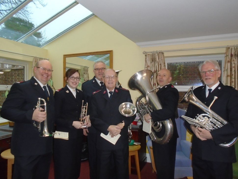 FairwaysHome's tweet photo. We enjoyed some fabulous music from The Salvation Army last weekend! 🎶😄 All of our residents said that they very much enjoyed their visit 👍 https://t.co/QFvBW5Zrs0