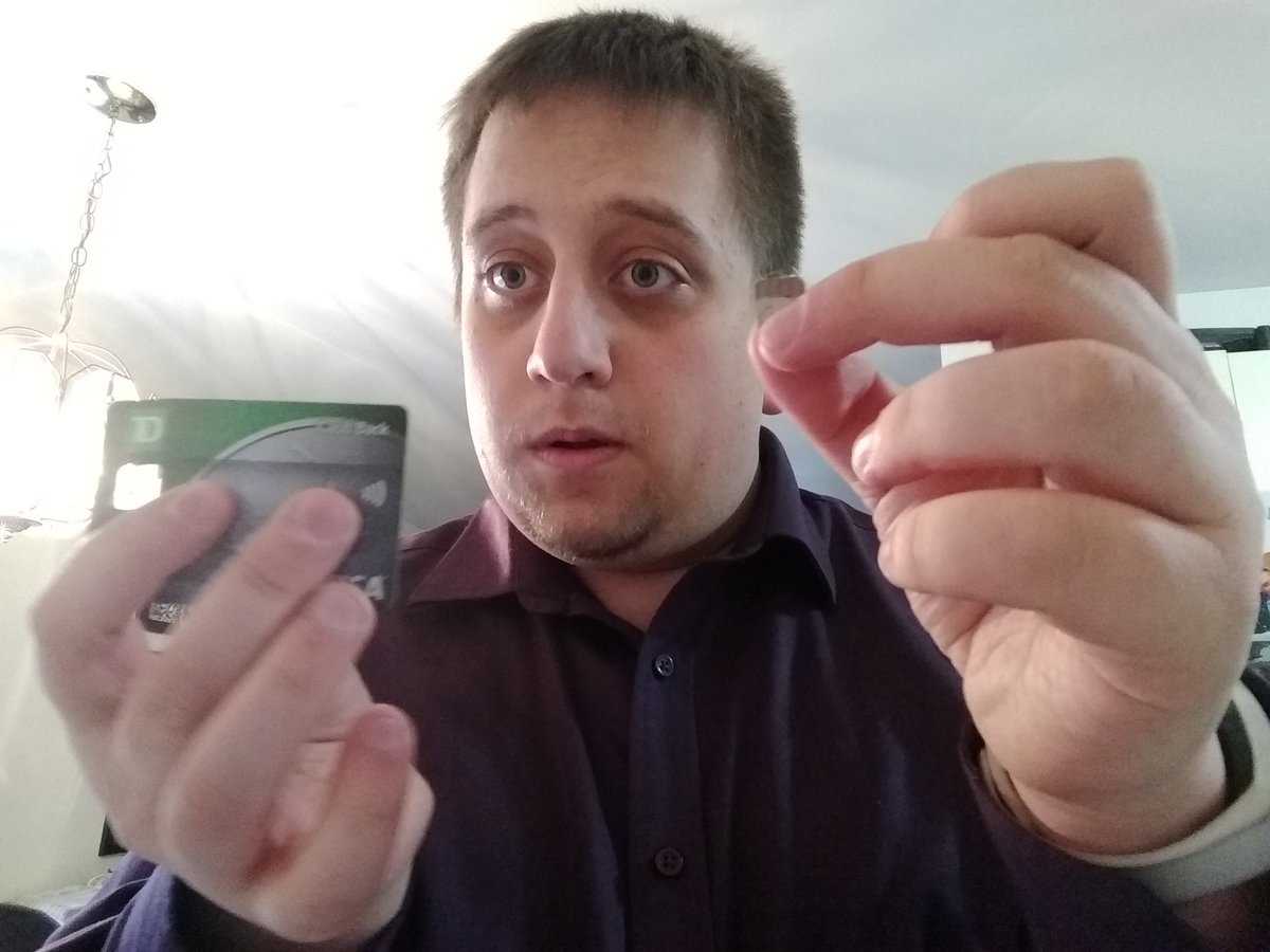 NealJury's tweet photo. Is your TD credit card broken?
Well just use the TD app to order a new one!
Go to your credit card under the app and hit the "more button" above your transaction history.
There you can replace a damaged card, and even ask for a credit limit increase! #ItsThatEasy #NealsDidYouKnow https://t.co/xi4R0m0kdX