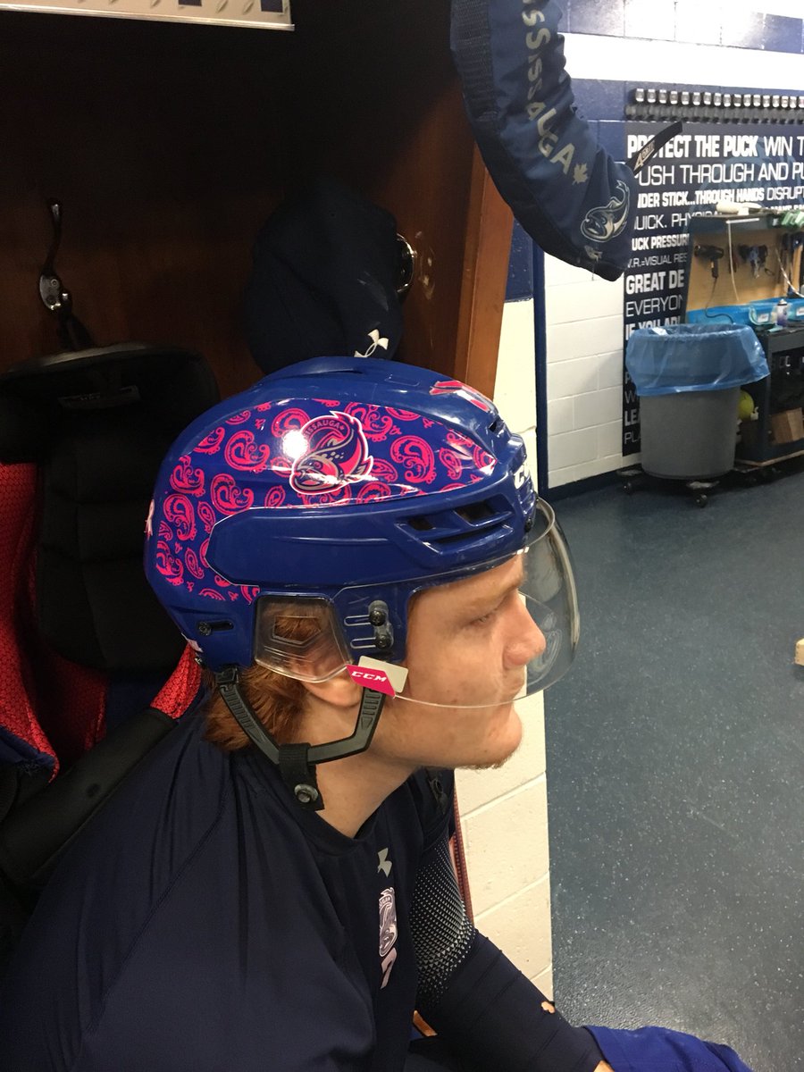 .@TippettOwen is modelling our pink game helmets. You can bid on this game worn helmet as well as other. Check out <a href="/OHLSteelheads/">Brampton Steelheads</a> for details.