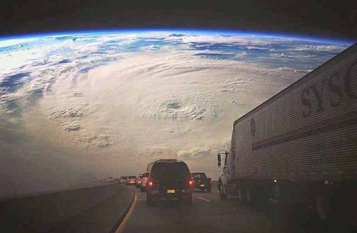 BenDjenan's tweet image. ne sois pas trompé par le grand nombre de gens heureux dans l’illicite ta patience est ton trésor 🙏🏻