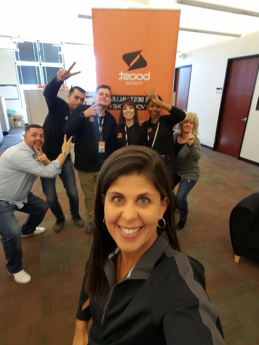 KariChadd3's tweet photo. Sunday is Funday for this PSR team. We are all ready to Boost It Up. @BDSprintOhMi @bryson_helm @CjDrikakis @jflais @NRSPG_ESeaton @psrfarouqjalaq @AkylaPSR @dtjbishop https://t.co/ZSTVHbaINo