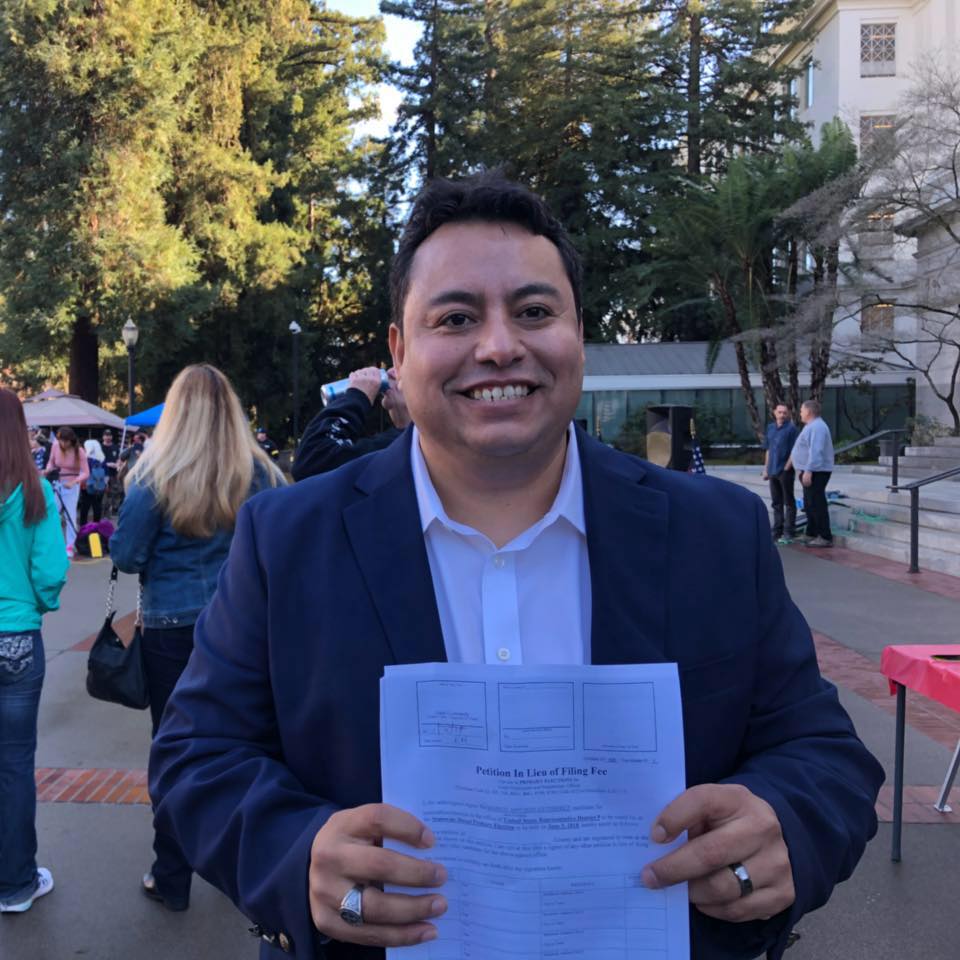 ArthurCSchaper's tweet photo. @MarcoGutierrez: Tell voters in #CD09:
@jerrymcnerney
-Puts illegal aliens ahead of our military
-Voted against #CHIPFunding for American children
-Protects #Obamacare and its high taxes.
Vote @MarcoGutierrez for Congress!
#MakeCaliforniaGoldenAgain
#MakeCaliforniaGreatAgain https://t.co/vD08pzslmq