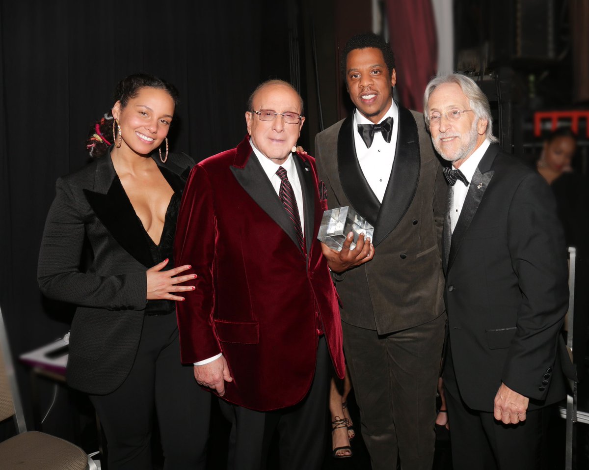 Clive Davis (@CliveDavis) | Twitter