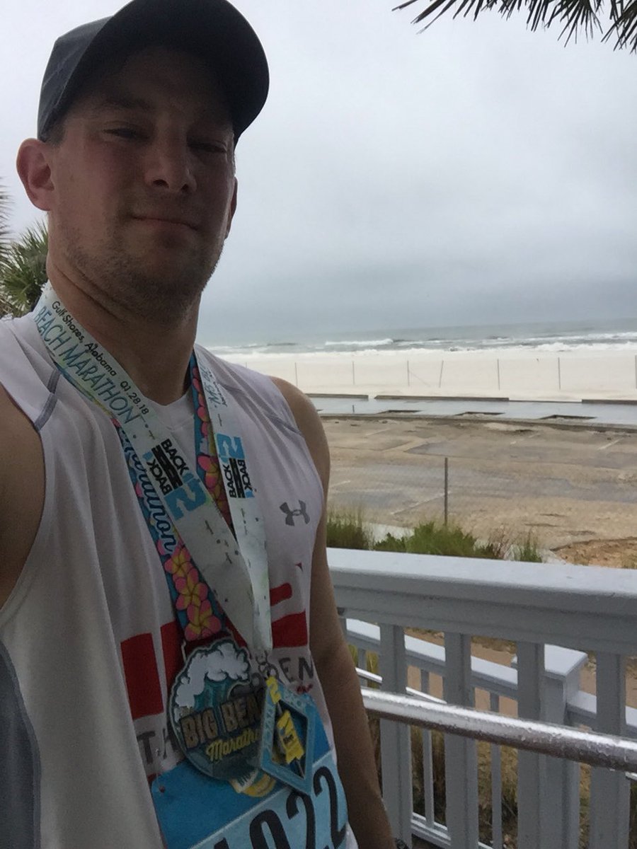 DrChrisLongo's tweet photo. 2 days, 2 marathons, 2 states, 2 more for our Angelina Marie.  You never know what you can do until you put your mind to it.  28 marathons in total w/ 14 states down.  #mindoverbody #22marathons &amp; counting #beastmode 💪 #marathonmachine #back2backmarathons #fitleaders #fitnessedu https://t.co/9ArbqjjChZ