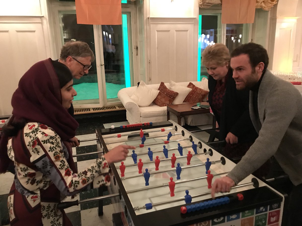 juanmata8's tweet photo. Such a privilege to visit the @wef earlier this week. Among others, I had the chance to speak to the inspiring @BillGates, @malala &amp; @erna_solberg about @CommonGoalOrg and the ability of football to help change the world. The movement keeps growing! #CommonGoal ⚽️❤️🌍 https://t.co/Hv7my10qES