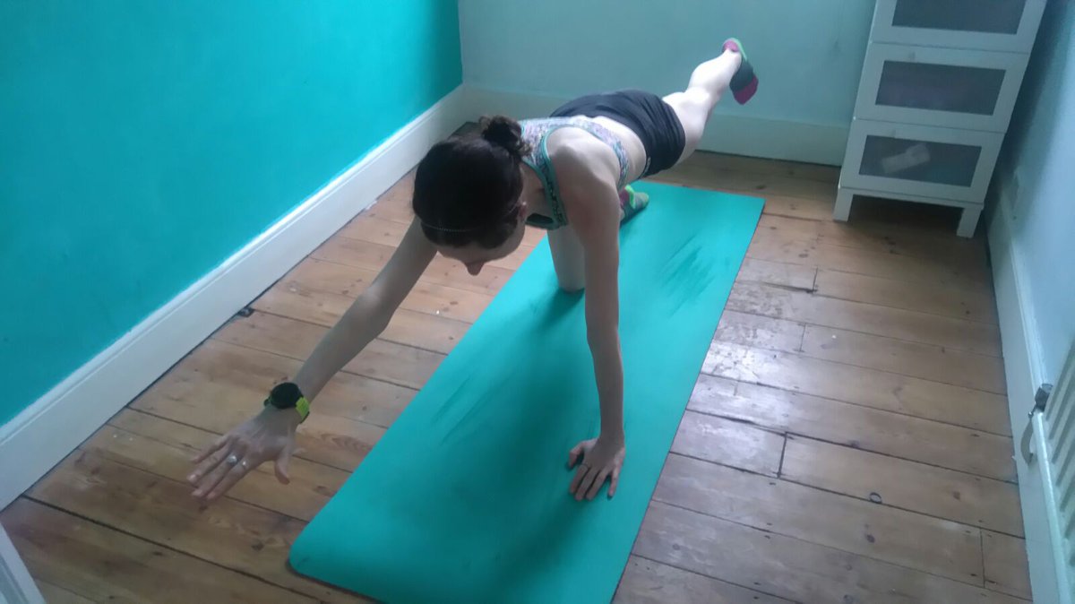 BryonyMProctor's tweet photo. #newblog #coretraining #benefits #abs #strongerback #fitness #fitfam
https://t.co/mwfosqQjTj https://t.co/8oztf3mik4
