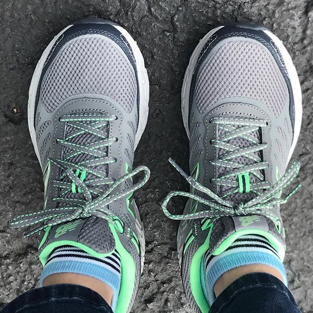kellysmith33543's tweet photo. Finally had a moment to pick up my new sneakers just in time for another round of door knocking! Because democracy is not a spectator sport and if you do it right good shoes help. #bluetsunami #betterdecisionsbetterpasco https://t.co/bYSSmn5aDN https://t.co/3wHOHyIF0X