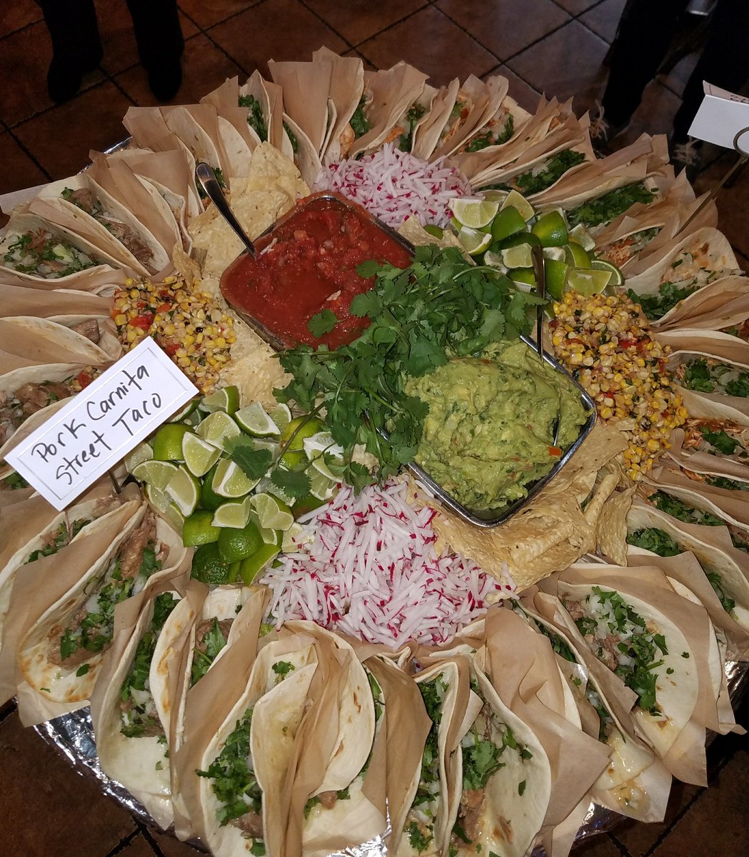 Clubtacostl's tweet photo. Dare to be different, even with your BIG game catering. A street taco buffet is a show stopper. #clubtacostl #streettacos #SuperBowl https://t.co/NkHldl3eO7