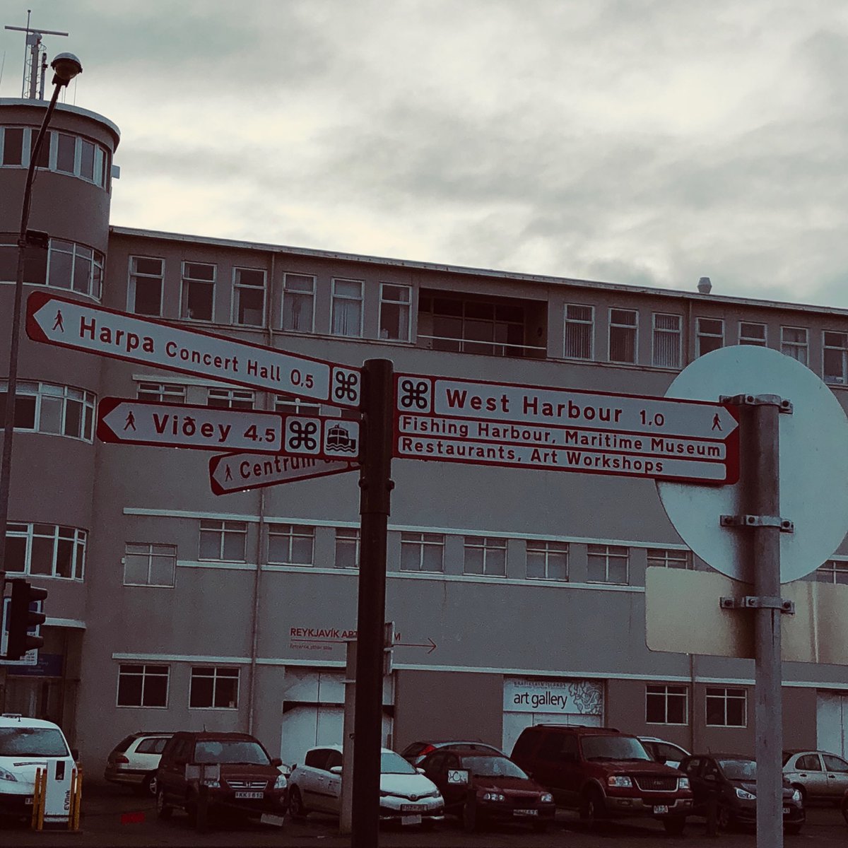 friendlyIceland's tweet photo. Downtown #reykjavik https://t.co/OpKYSQt7p8