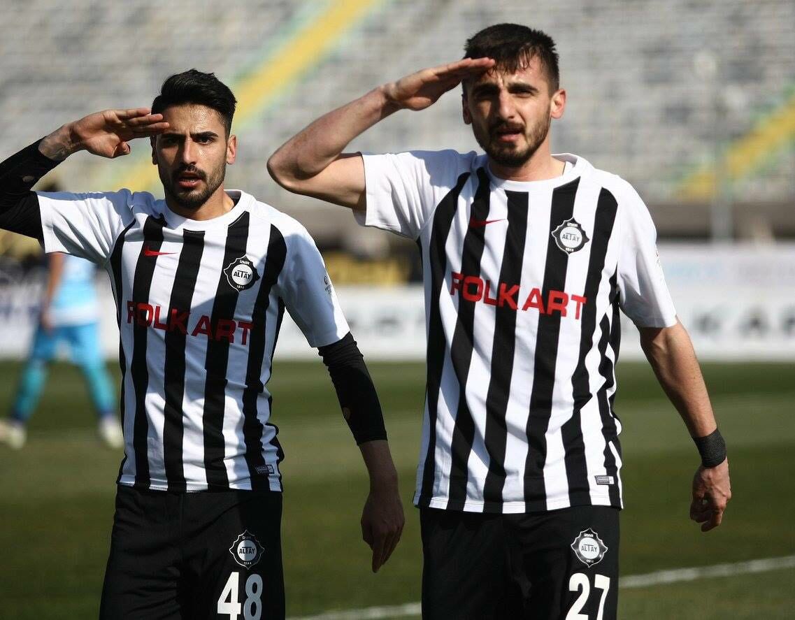 Gol sonrası asker selamı. 🇹🇷