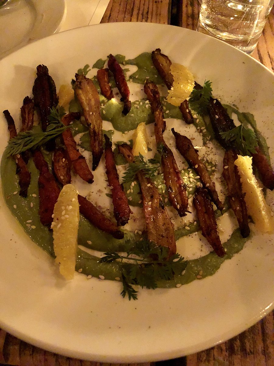 wjobrien3d's tweet photo. The za’atar roasted carrots and Tunisian spices squash were standouts @ xyst restaurant in Chelsea #nyc. Excellent portions and flavors #vegan #plantbases https://t.co/qx5zr2ASQo