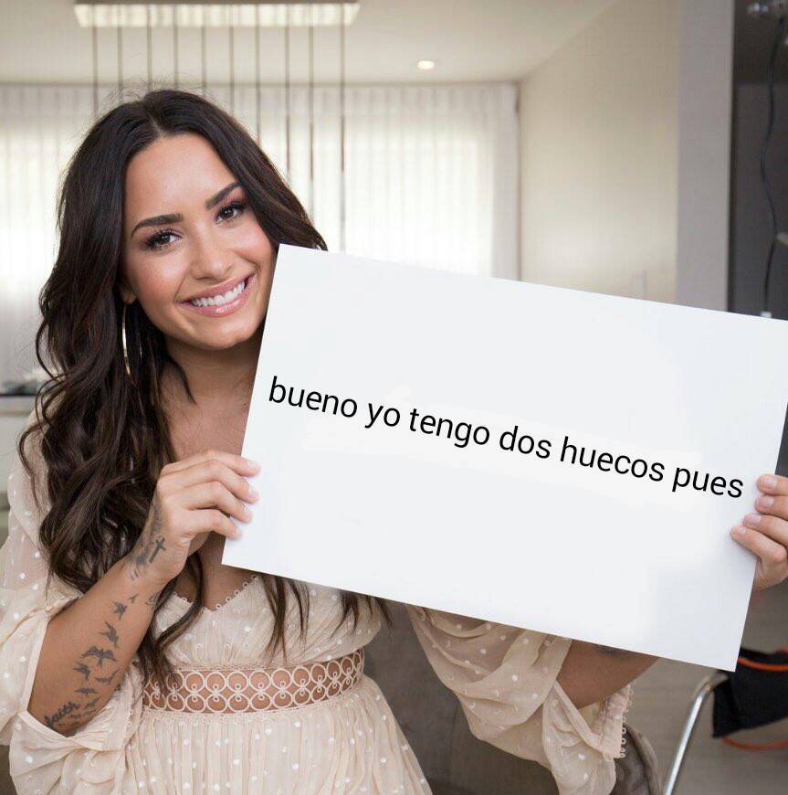 Valentinabelike's tweet photo. Yo cuando dos hombres se pelean por mi https://t.co/DYkg8XfiHd