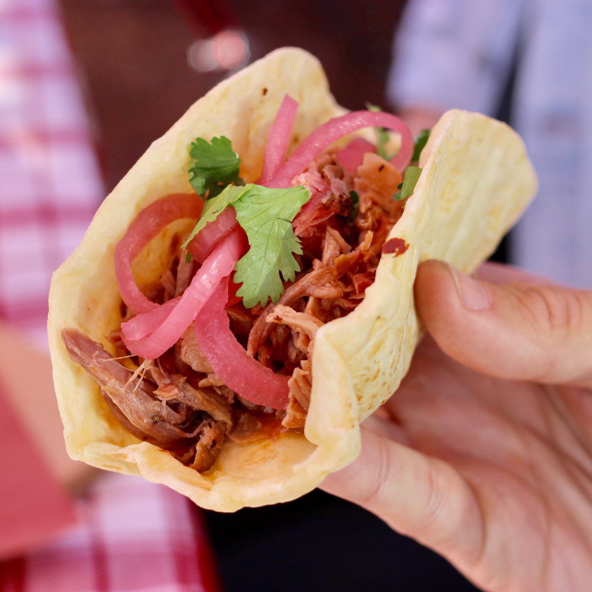 coursonsbbq's tweet photo. It's time to taco' bout what you're doing for lunch today.
#pitmaster #bbq #txbbq #austintx #coursonsbbq #austin #lunch #dinner #hunger #coursons #east7 #comeandgetit #todaysmeal #barbque #choppedbrisket #sandwiches #fridays #foodfridays #tacos #tacosofaustin #saturdaysights https://t.co/q47EtrFBBE
