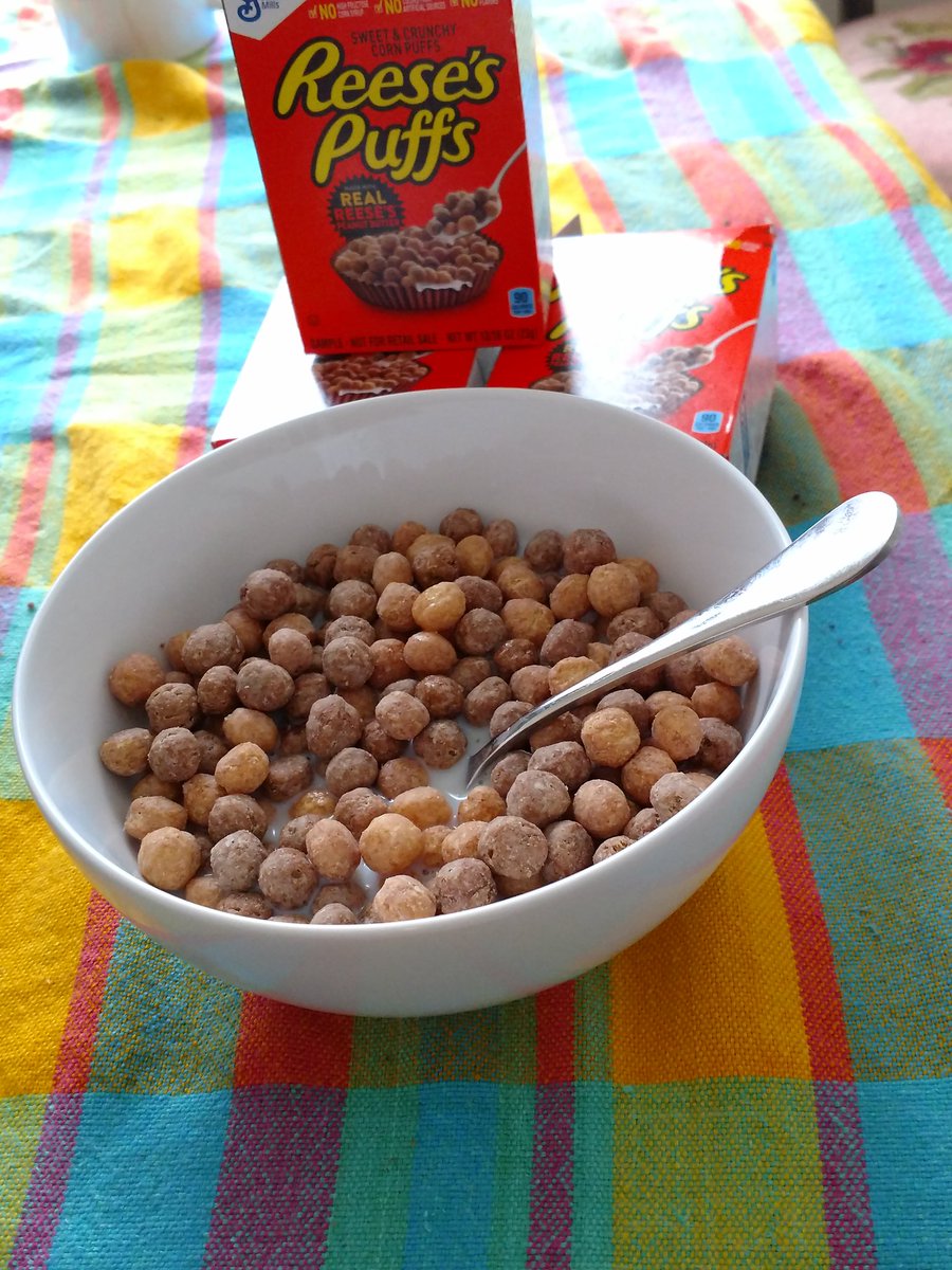 CoreyStorytime's tweet photo. Final day of volunteering at the #USPHC. Not sure what I'll do, or who I'll meet today, but I do know what's for breakfast! #HockeyIsForEveryone 
@reesespuffs
@SportsEngine https://t.co/UCktgs4qXT