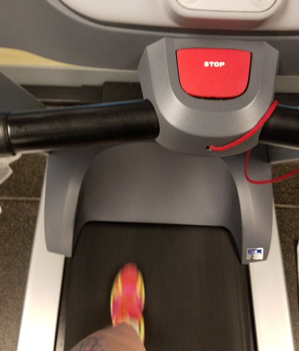 KaylaMManning's tweet photo. 20 minutes #bike intervals. 30 minutes #run of intervals, 500 jumping jacks, 100 push ups, 200 weighed squats, 200 crunches. I am spent. #HotelLiving #TriTraining #TriGoodBeer https://t.co/fJ9Ic67Hea