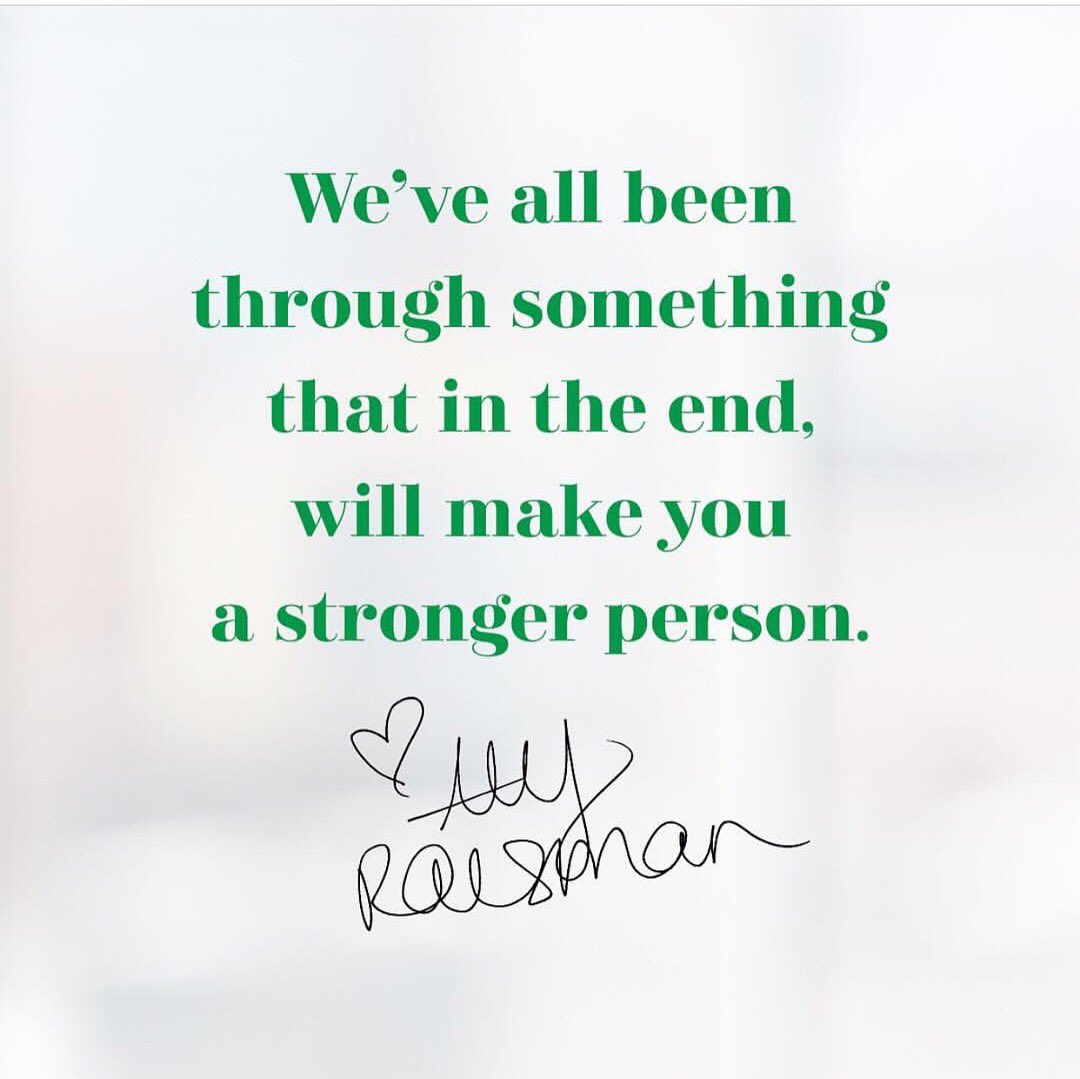 💪🏻💪🏻💪🏻NO RETOUCHING. @YaraShahidi <a href="/Iskra/">Iskra</a> <a href="/RachelPlatten/">Rachel Platten</a> <a href="/Aerie/">Aerie</a>