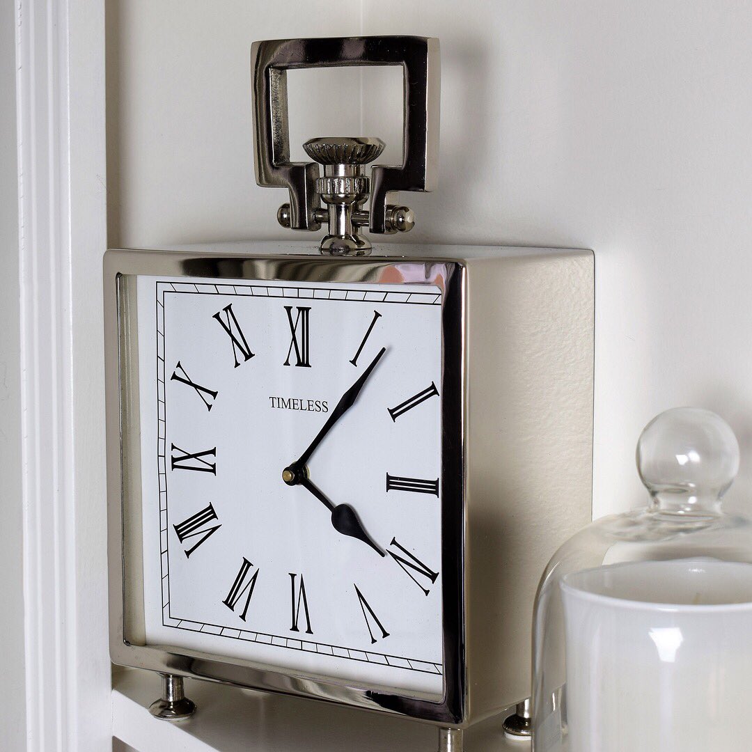 tlandbl's tweet photo. These gorgeous table clocks are now back in stock after completely selling out at our Christmas events. https://t.co/PGikUx8pHM 😘x #tlandbl #toloveandbeloved #Interiors #home #gifts #clock #Silver #silverclock #Accessories #interiordesign #Interiors #homeaccessories #LivingRoom https://t.co/zywTJHP5sb