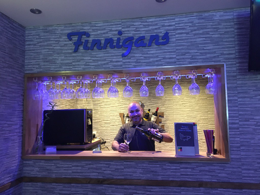 FinnigansSutton's tweet photo. End your weekend on a great note with some fresh fish and chips! https://t.co/QODpcJKEpJ