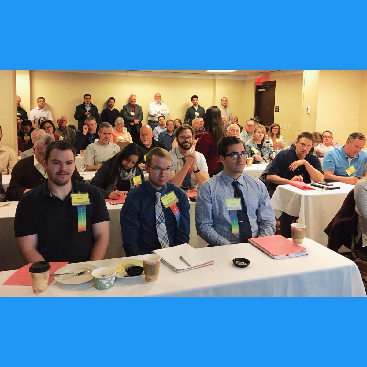 DuranPharmacy's tweet photo. Standing room only!! Pharmacy ownership workshop at the NM Pharmacists Association Convention. #ownership #nmpha #independentpharmacy #wecare #pharmacy https://t.co/ICxhmSeoqg