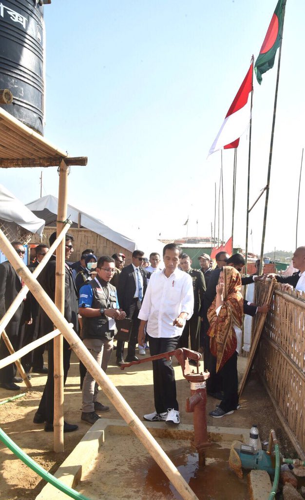 Joko Widodo tweet media