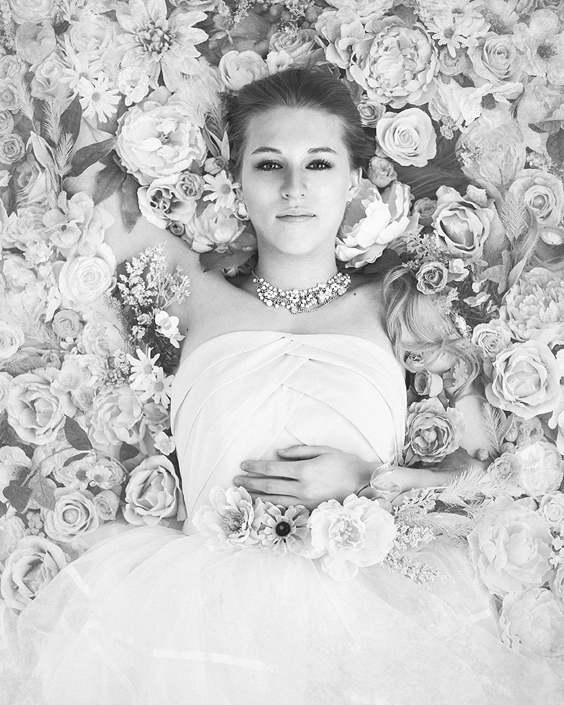 adbrucephotos's tweet photo. Sometimes, you just have to lay in a field of flowers wearing a princess gown
Model Briauna
#photography #Denver #Suebryce #Flowers #PRINCESS #fairytale https://t.co/WFZ2dZPukO