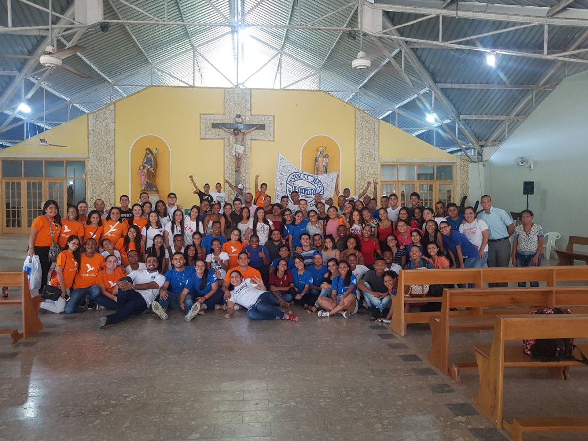 mjvccartagena's tweet photo. Asamblea de Pastoral Juvenil.
"Somos una sola iglesia, miembros de un mismo cuerpo"🙌
#TodosSomosPastoralJuvenil
#SoyMjvcSoyPj
#PjEsFemusica
#ParaQueTodosSeanUno https://t.co/lJla5JBQD0