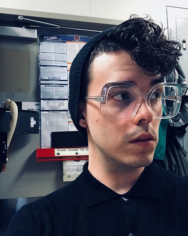 TuesAddams's tweet photo. Okay I’m kind of obsessed with having my ears pierced. I can’t wait until I can change them out. I already have plenty of earrings picked out that I was. But in the meantime I love the ones I have. Simple and minimalist. •
•
•
#piercings #ootd #backr… https://t.co/PK5qK3fDxt https://t.co/o2phpuDfd5
