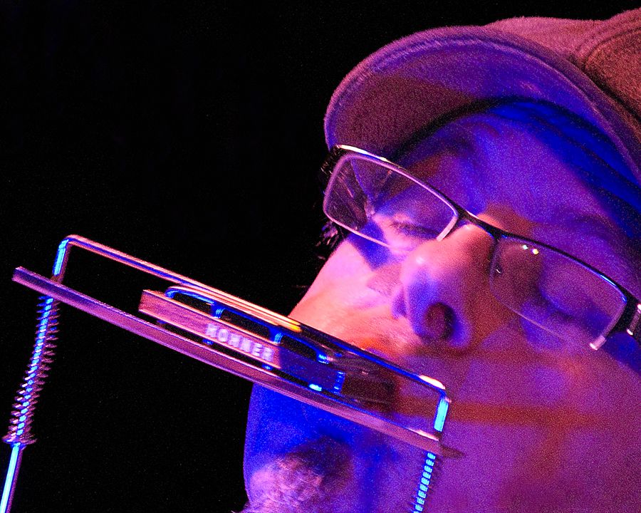 ColneBlues's tweet photo. #GuyTortora - performer ​of​ blues, jazz, folk &amp;d roots with depth and feeling​.
“Excellent songwriting. Subtle, beautiful . . . and lovely slide guitar!"
@BBCRadio2 https://t.co/OB5fp2Znns