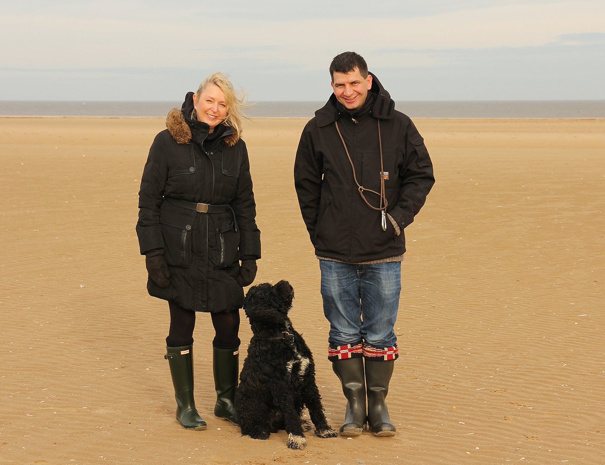 BodieBrookstein's tweet photo. Had a great time on Holkham Beach with Mum @jak006 and Dad @davidBrookstein https://t.co/xUS6agA8WZ